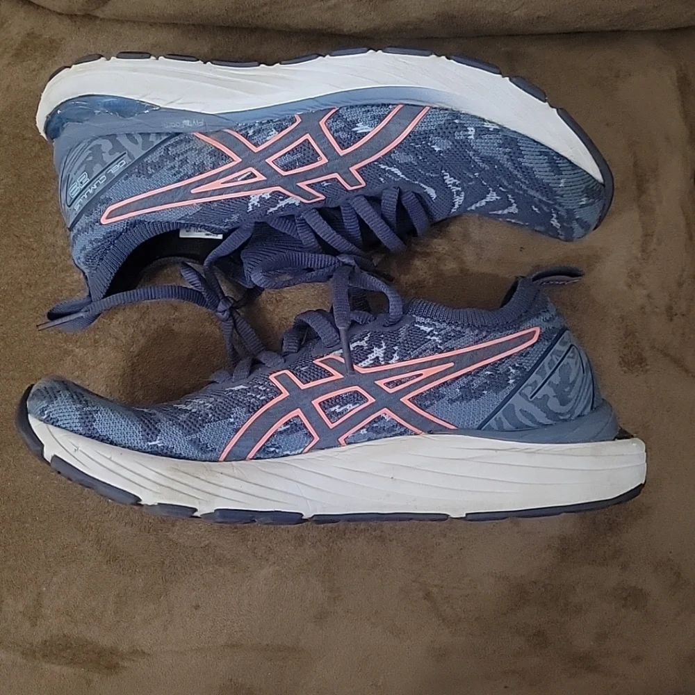 ASICS Womens Running Shoe Size 6.5 Gel-Cumulus 23 MK Sneaker Athletic Storm Blue